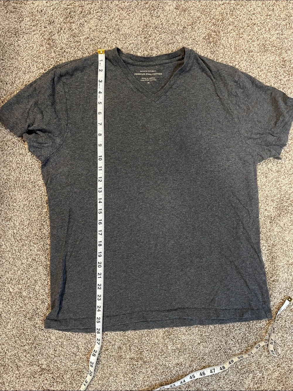 Banana Republic 100% Premium Pima Cotton T-Shirt in Grey Size Medium